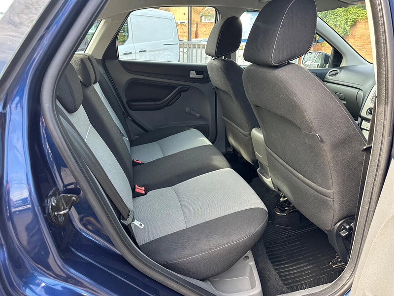 Ford Focus 1.6 Zetec 5dr 5dr Manual 2026