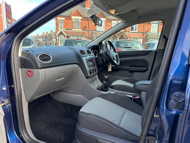 Ford Focus 1.6 Zetec 5dr 5dr Manual 2026