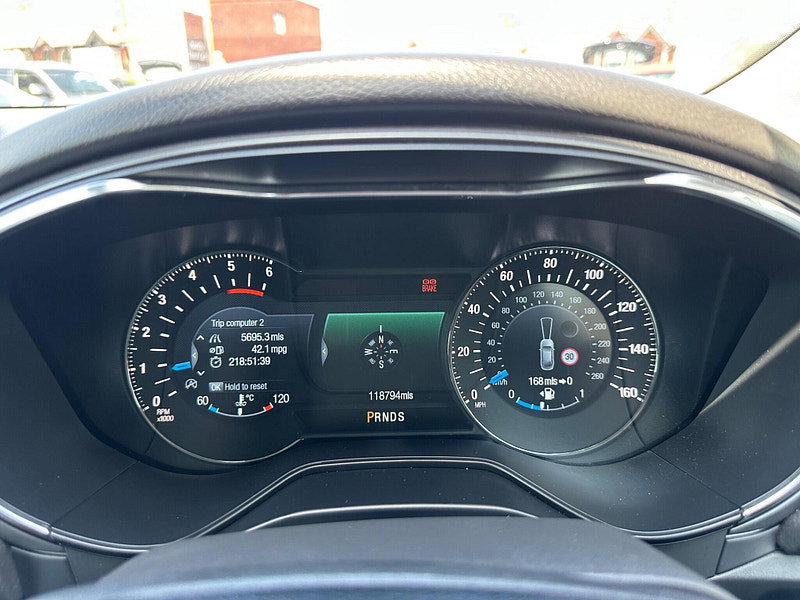 Ford Mondeo 2.0 TDCi Titanium Powershift Euro 6 (s/s) 5dr 5dr Automatic 2026