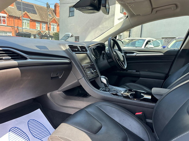 Ford Mondeo 2.0 TDCi Titanium Powershift Euro 6 (s/s) 5dr 5dr Automatic 2026