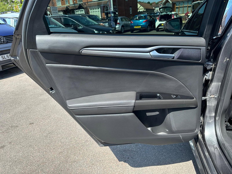 Ford Mondeo 2.0 TDCi Titanium Powershift Euro 6 (s/s) 5dr 5dr Automatic 2026