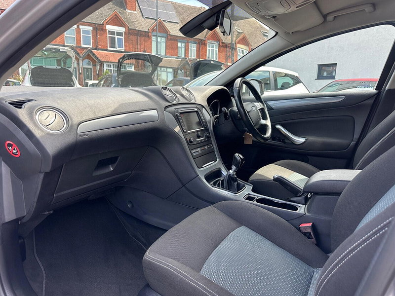 Ford Mondeo 2.0 TDCi Zetec Business Edition Euro 5 5dr 5dr Manual 2026