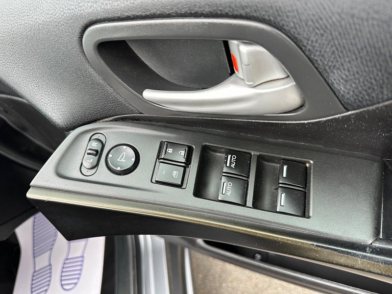 Honda Civic 1.4 i-VTEC SE Euro 5 (s/s) 5dr 5dr Manual 2026