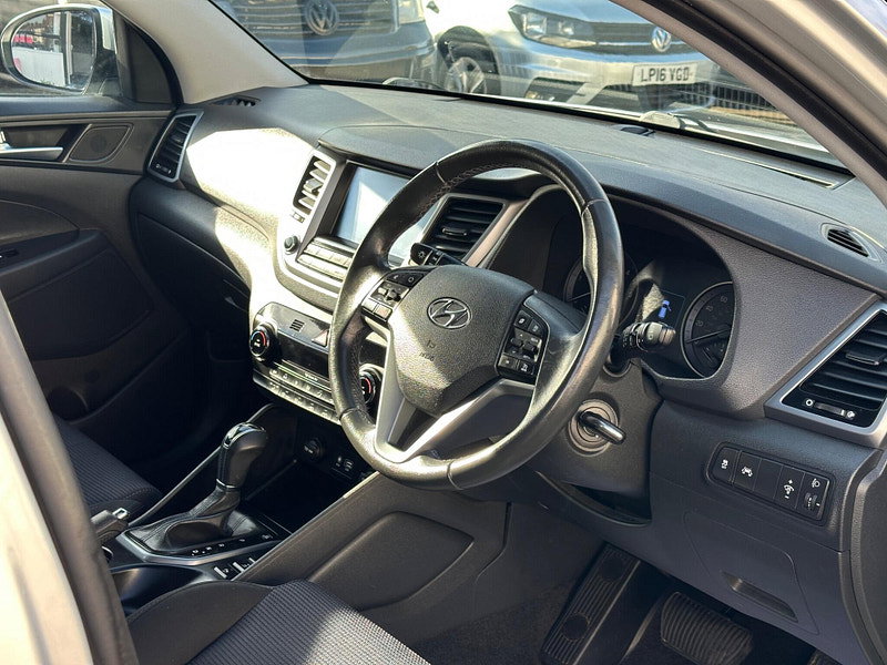 Hyundai Tucson 2.0 CRDi SE Nav Auto 4WD Euro 6 5dr 5dr Automatic 2026