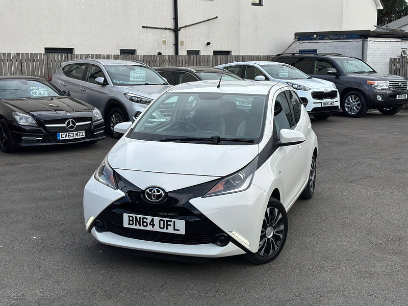 Toyota Aygo 1.0 VVT-i x-play Euro 5 5dr Euro 5 5dr Manual 2026