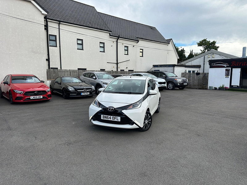 Toyota Aygo 1.0 VVT-i x-play Euro 5 5dr Euro 5 5dr Manual 2026