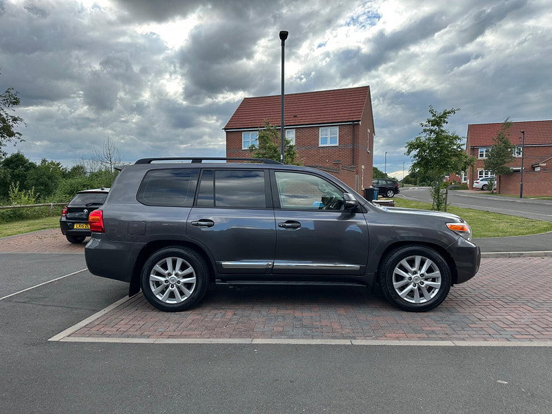 Toyota Land Cruiser 4.5 D-4D V8 Auto 4WD Euro 5 5dr 5dr Automatic 2026