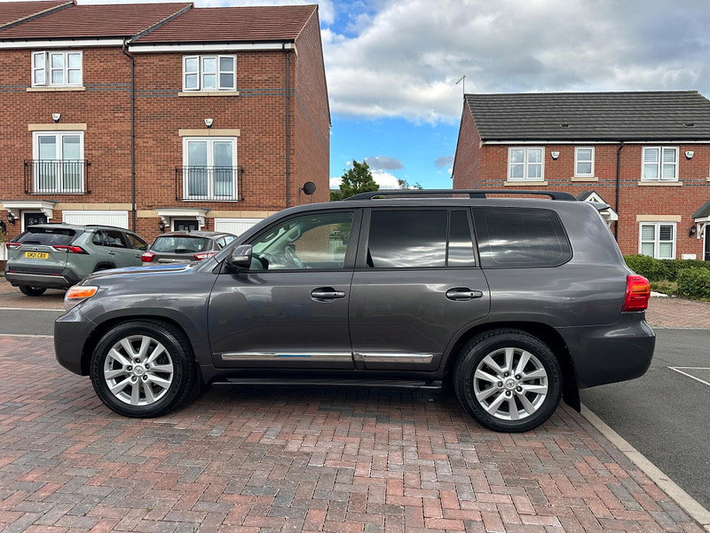 Toyota Land Cruiser 4.5 D-4D V8 Auto 4WD Euro 5 5dr 5dr Automatic 2026