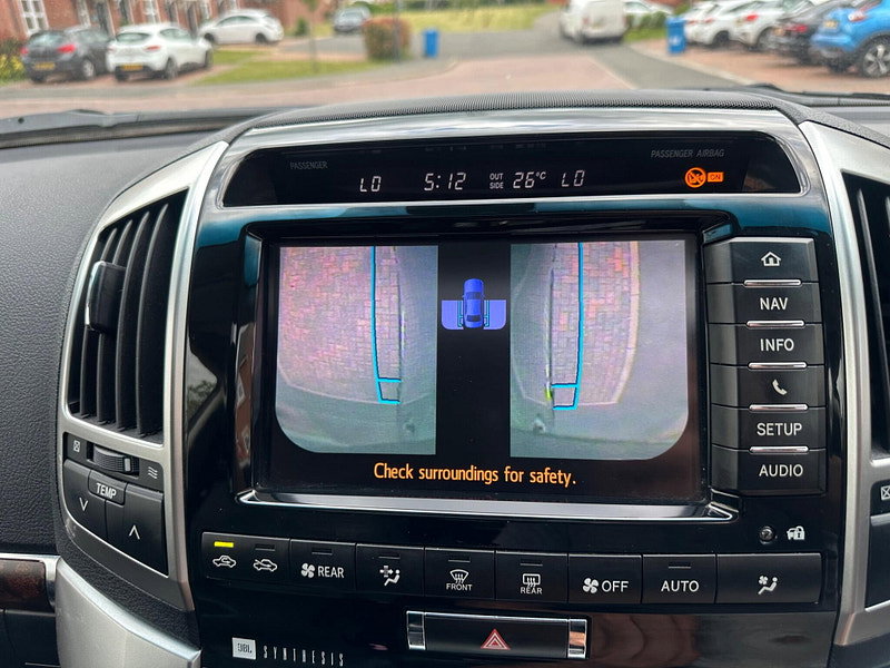 Toyota Land Cruiser 4.5 D-4D V8 Auto 4WD Euro 5 5dr 5dr Automatic 2026