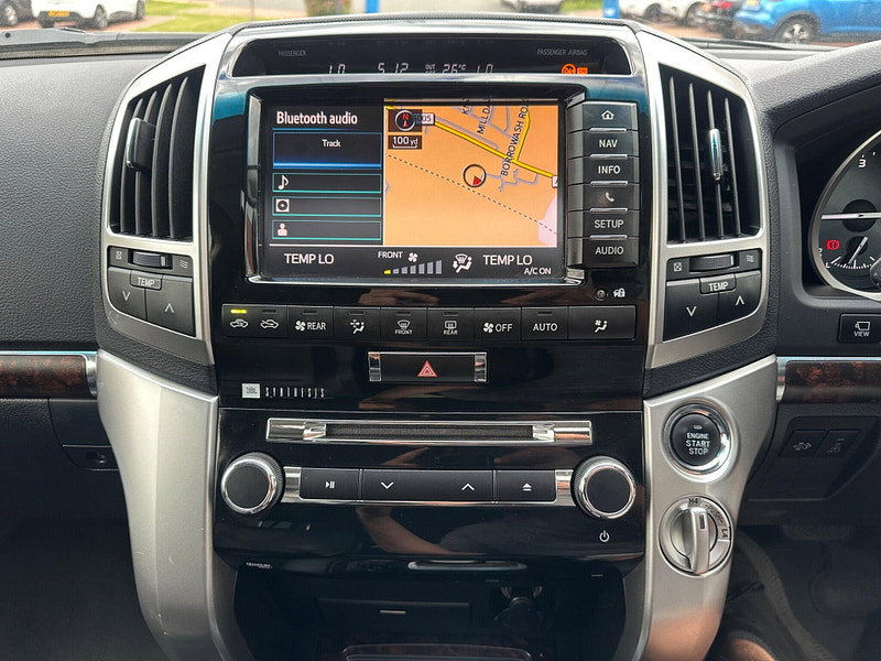 Toyota Land Cruiser 4.5 D-4D V8 Auto 4WD Euro 5 5dr 5dr Automatic 2026