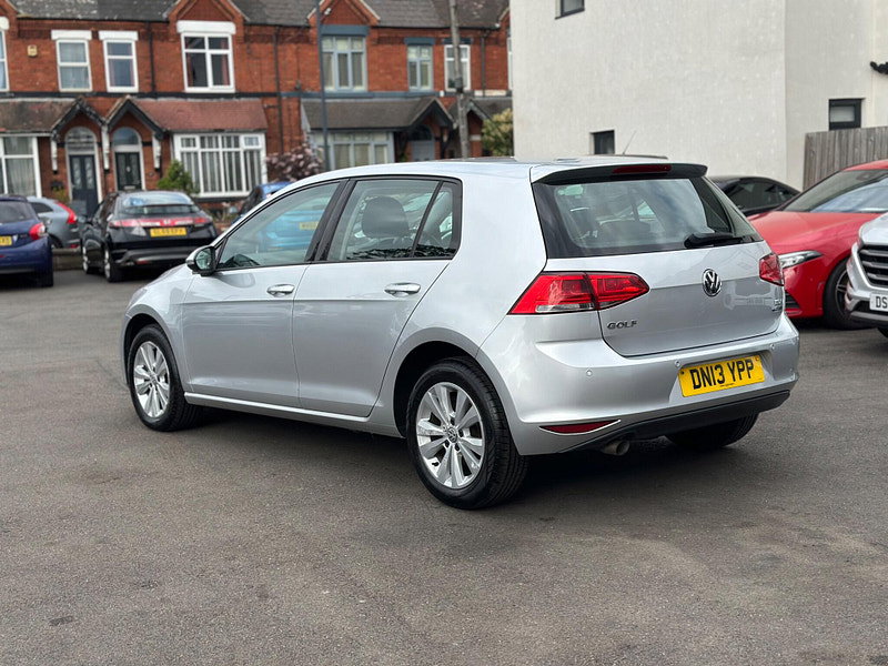 Volkswagen Golf 1.6 TDI BlueMotion Tech SE DSG Euro 5 (s/s) 5dr 5dr Automatic 2026