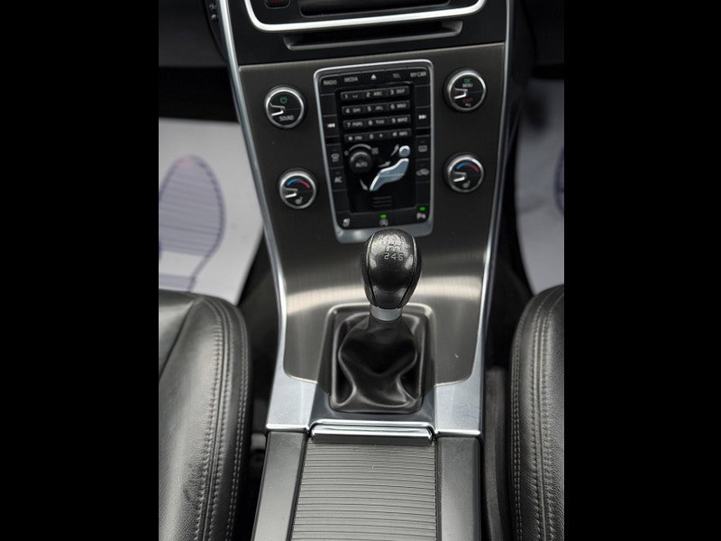 Volvo V60 1.6 D2 SE Lux Euro 5 (s/s) 5dr 5dr Manual 2026