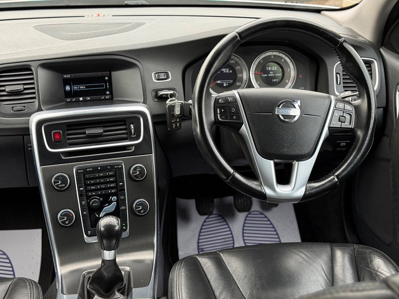 Volvo V60 1.6 D2 SE Lux Euro 5 (s/s) 5dr 5dr Manual 2026