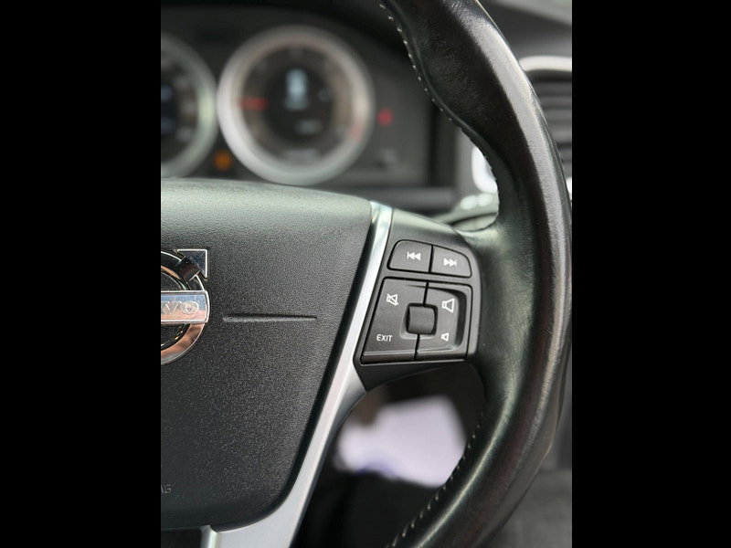 Volvo V60 1.6 D2 SE Lux Euro 5 (s/s) 5dr 5dr Manual 2026