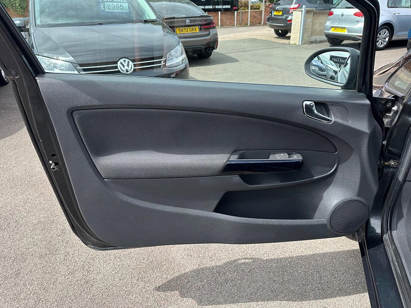 Vauxhall Corsa 1.4 16V Excite Euro 5 3dr (A/C) 3dr Manual 2026