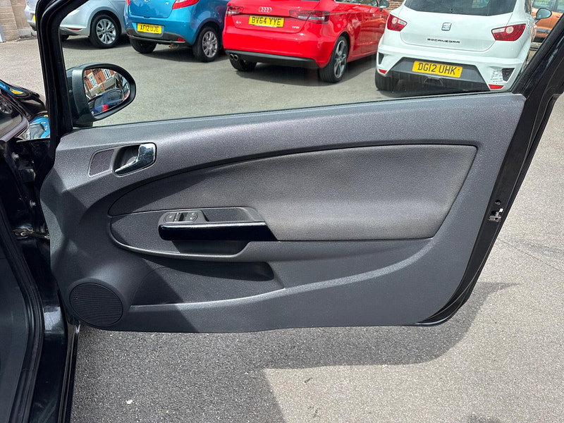 Vauxhall Corsa 1.4 16V Excite Euro 5 3dr (A/C) 3dr Manual 2026