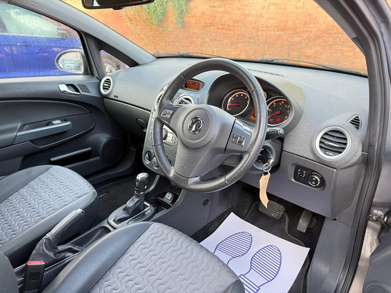 Vauxhall Corsa 1.4 16V SE Auto Euro 5 3dr 3dr Automatic 2026