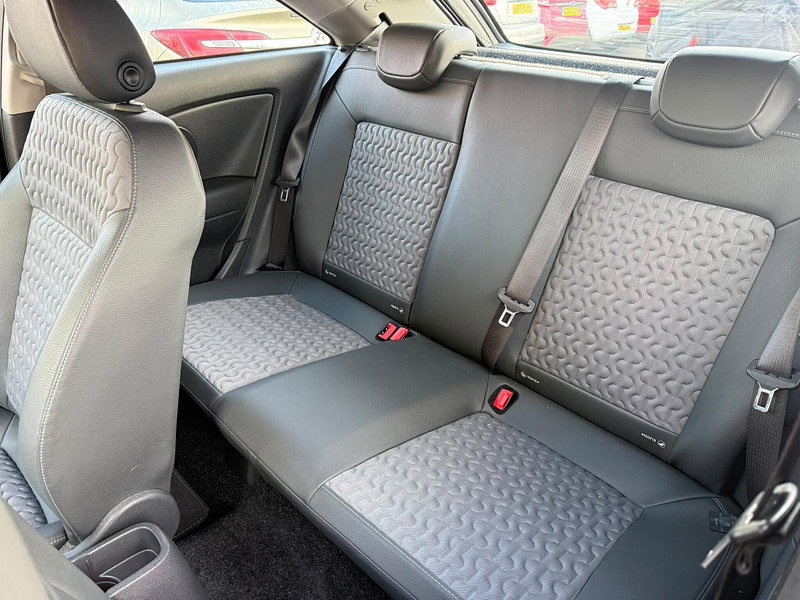 Vauxhall Corsa 1.4 16V SE Auto Euro 5 3dr 3dr Automatic 2026