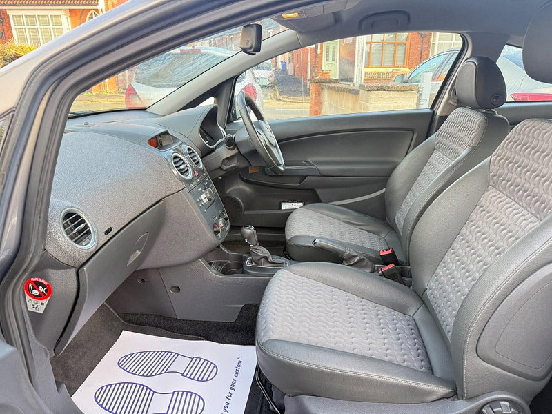 Vauxhall Corsa 1.4 16V SE Auto Euro 5 3dr 3dr Automatic 2026