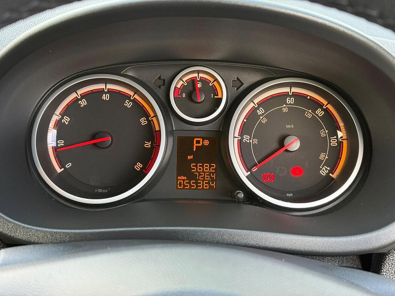 Vauxhall Corsa 1.4 16V SE Auto Euro 5 3dr 3dr Automatic 2026