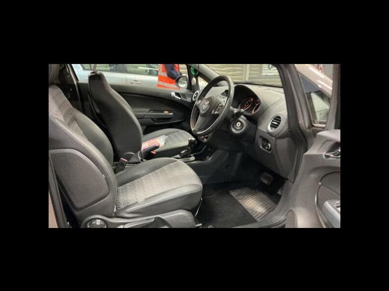 Vauxhall Corsa 1.4 16V SE Auto Euro 5 3dr 3dr Automatic 2026