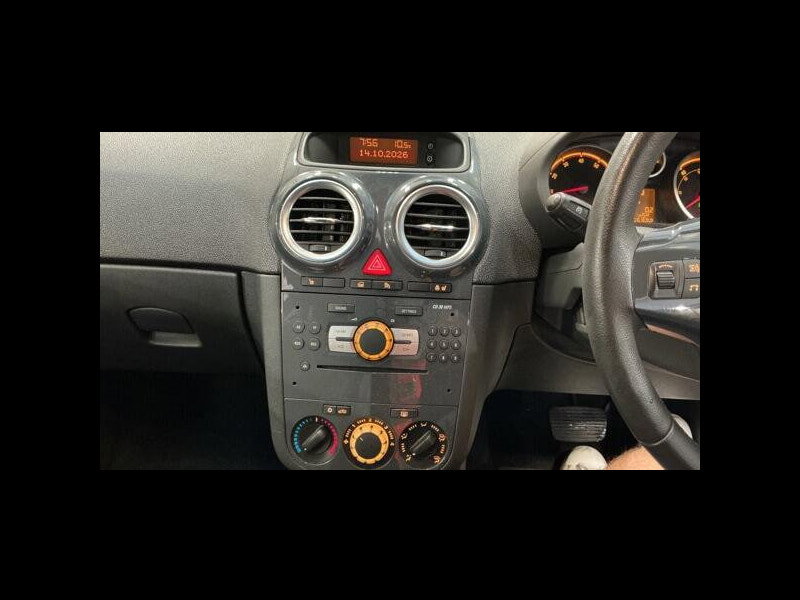 Vauxhall Corsa 1.4 16V SE Auto Euro 5 3dr 3dr Automatic 2026