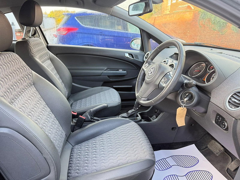 Vauxhall Corsa 1.4 16V SE Auto Euro 5 3dr 3dr Automatic 2026