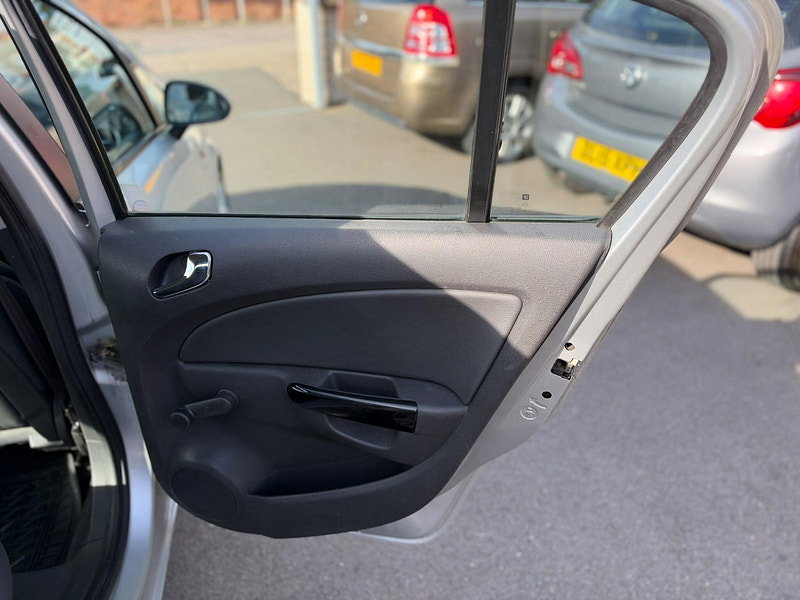 Vauxhall Corsa 1.4 16V SE Euro 5 5dr 5dr Manual 2026