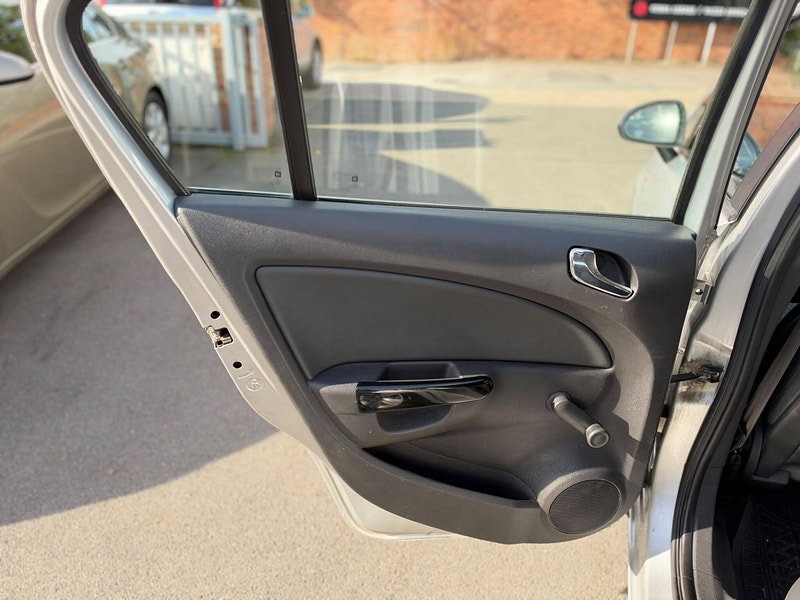 Vauxhall Corsa 1.4 16V SE Euro 5 5dr 5dr Manual 2026
