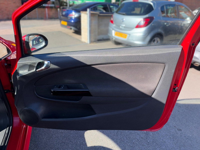 Vauxhall Corsa 1.4 16V SRi Euro 5 3dr 3dr Manual 2026