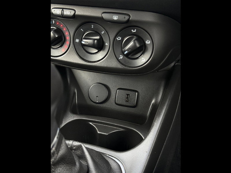 Vauxhall Corsa 1.4i ecoFLEX Energy Euro 6 5dr (a/c) 5dr Manual 2026