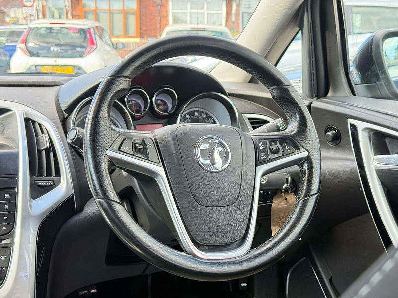 Vauxhall Astra 1.6 16v SRi Euro 5 5dr 5dr Manual 2026