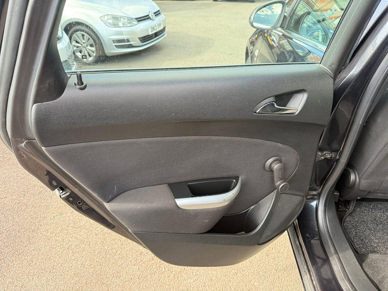 Vauxhall Astra 1.6 16v SRi Euro 5 5dr 5dr Manual 2026