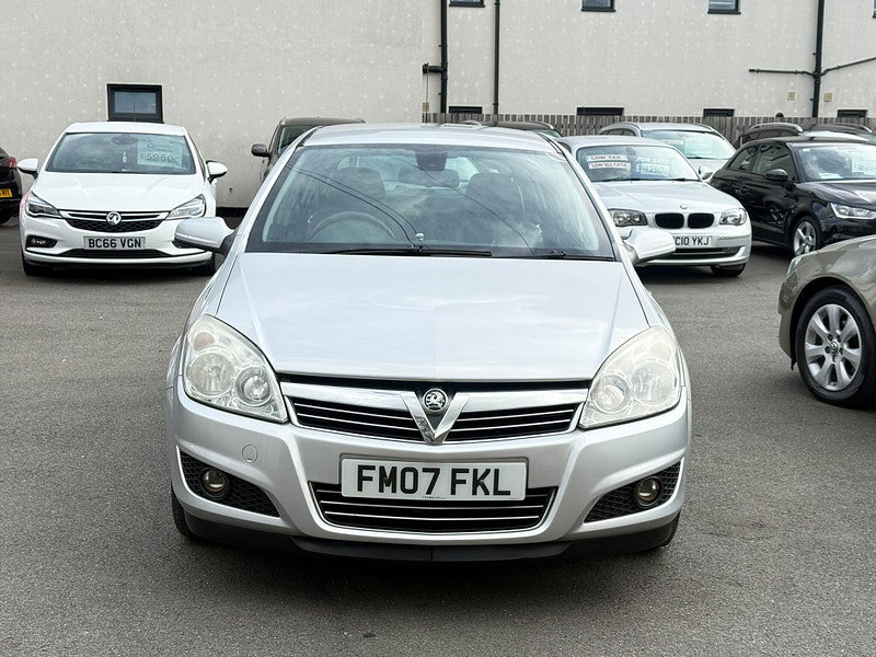 Vauxhall Astra 1.6i 16v Design Easytronic 5dr 5dr Automatic 2026