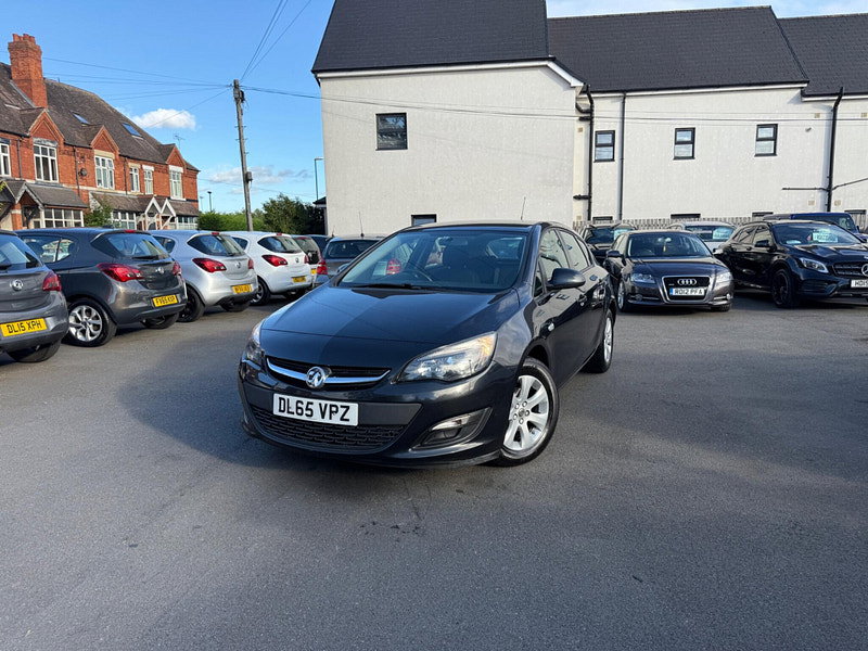 Vauxhall Astra 1.6i Design Euro 6 5dr 5dr Manual 2026