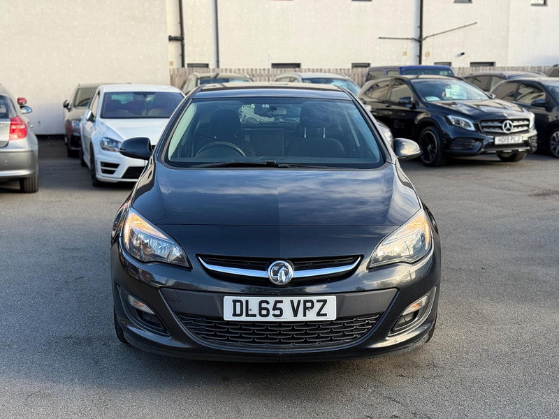 Vauxhall Astra 1.6i Design Euro 6 5dr 5dr Manual 2026