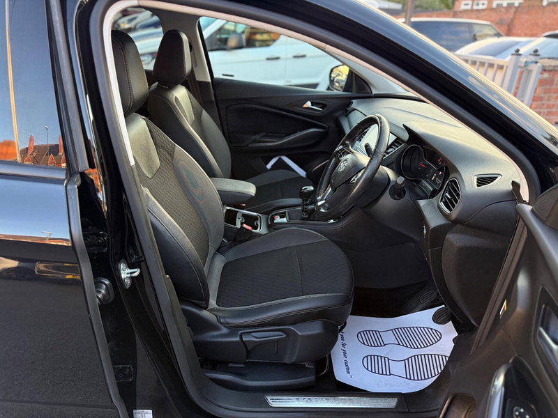 Vauxhall Grandland X 1.2 Turbo Sport Nav Euro 6 (s/s) 5dr 5dr Manual 2026