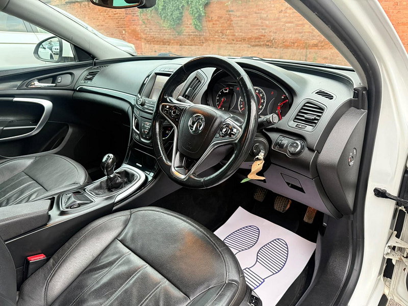 Vauxhall Insignia 2.0 CDTi ecoFLEX Elite Nav Euro 5 (s/s) 5dr 5dr Manual 2026