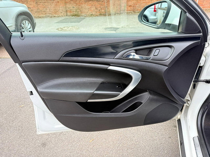 Vauxhall Insignia 2.0 CDTi ecoFLEX Elite Nav Euro 5 (s/s) 5dr 5dr Manual 2026