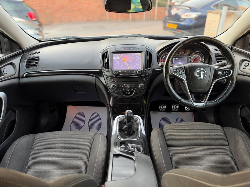 Vauxhall Insignia 2.0 CDTi ecoFLEX SRi Nav Sports Tourer Euro 5 (s/s) 5dr 5dr Manual 2026
