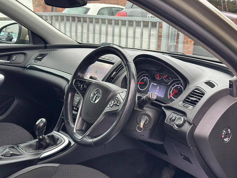 Vauxhall Insignia 2.0 CDTi ecoFLEX Tech Line Euro 5 (s/s) 5dr 5dr Manual 2026