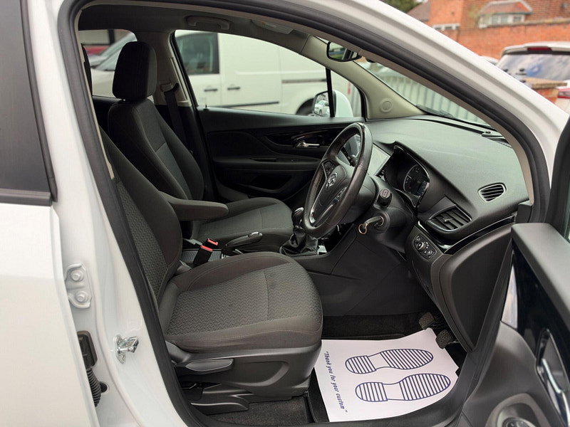 Vauxhall Mokka X 1.6i Design Nav Euro 6 (s/s) 5dr 5dr Manual 2026