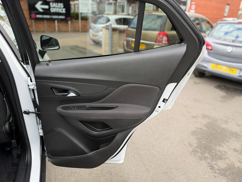 Vauxhall Mokka X 1.6i Design Nav Euro 6 (s/s) 5dr 5dr Manual 2026