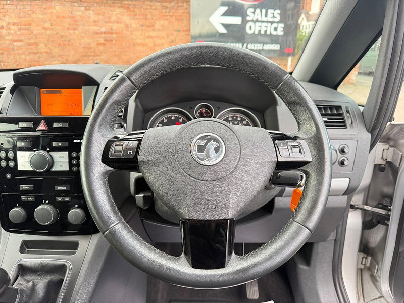 Vauxhall Zafira 1.6 16V Exclusiv Euro 5 5dr 5dr Manual 2026