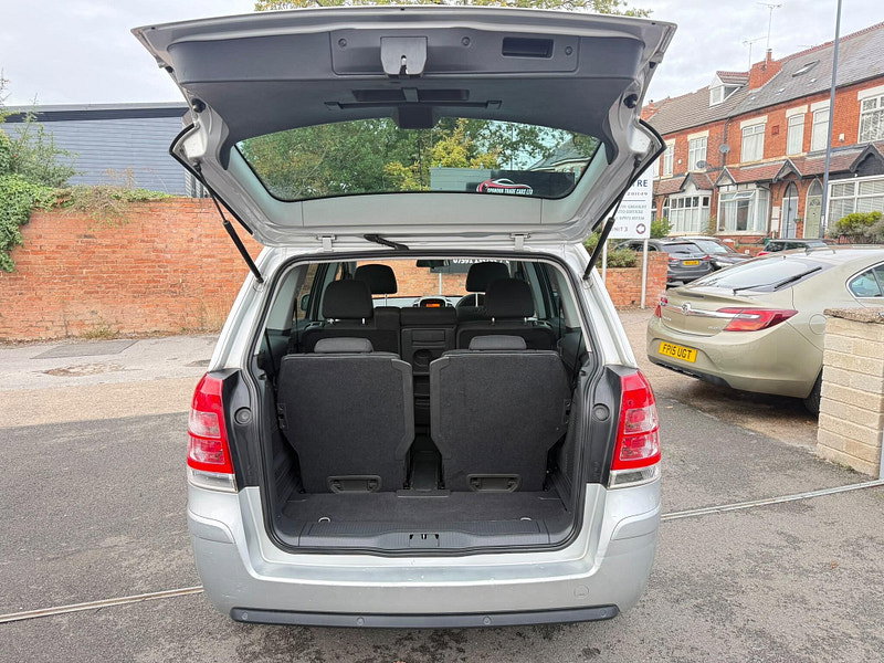 Vauxhall Zafira 1.6 16V Exclusiv Euro 5 5dr 5dr Manual 2026