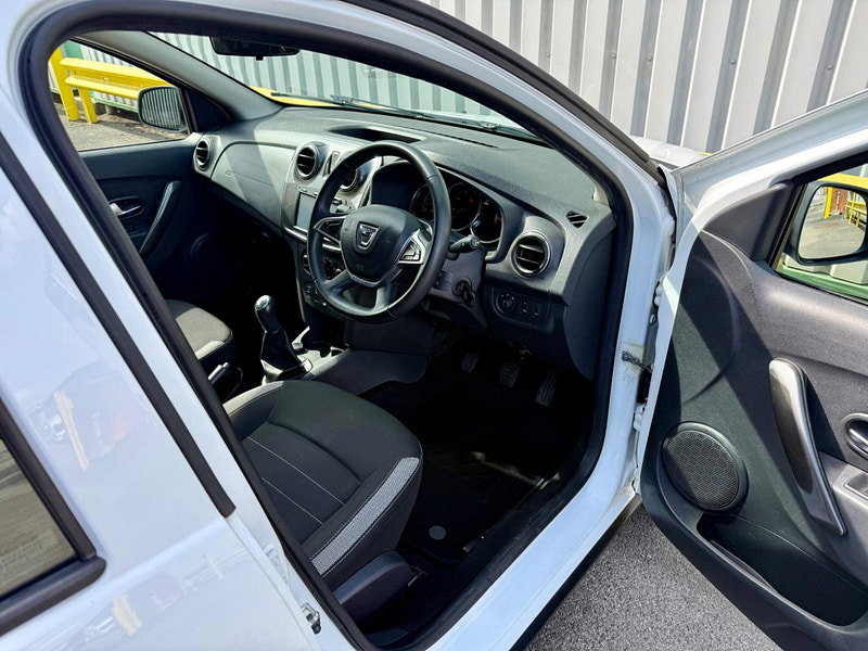 Dacia Sandero Stepway 0.9 TCe Comfort Euro 6 (s/s) 5dr 5dr Manual 2026