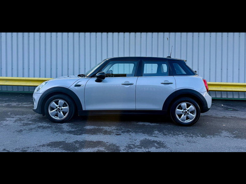 MINI Hatch 1.5 Cooper Euro 6 (s/s) 5dr 5dr Manual 2026