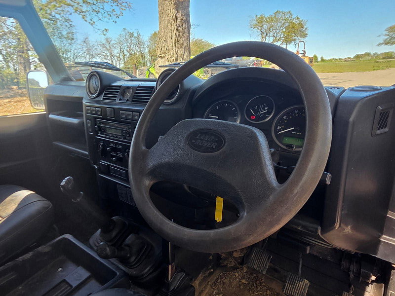Land Rover DEFENDER 110 2.4 0dr Manual 2026