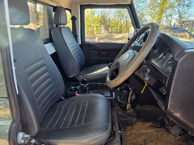 Land Rover DEFENDER 110 2.4 0dr Manual 2026