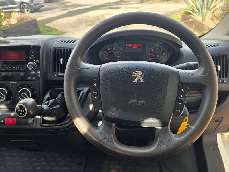 Peugeot Boxer 2.0 BlueHDi 335 Built for Business Tipper 2dr Diesel Manual L2 Euro 6 (130 ps) 2dr Manual 2026